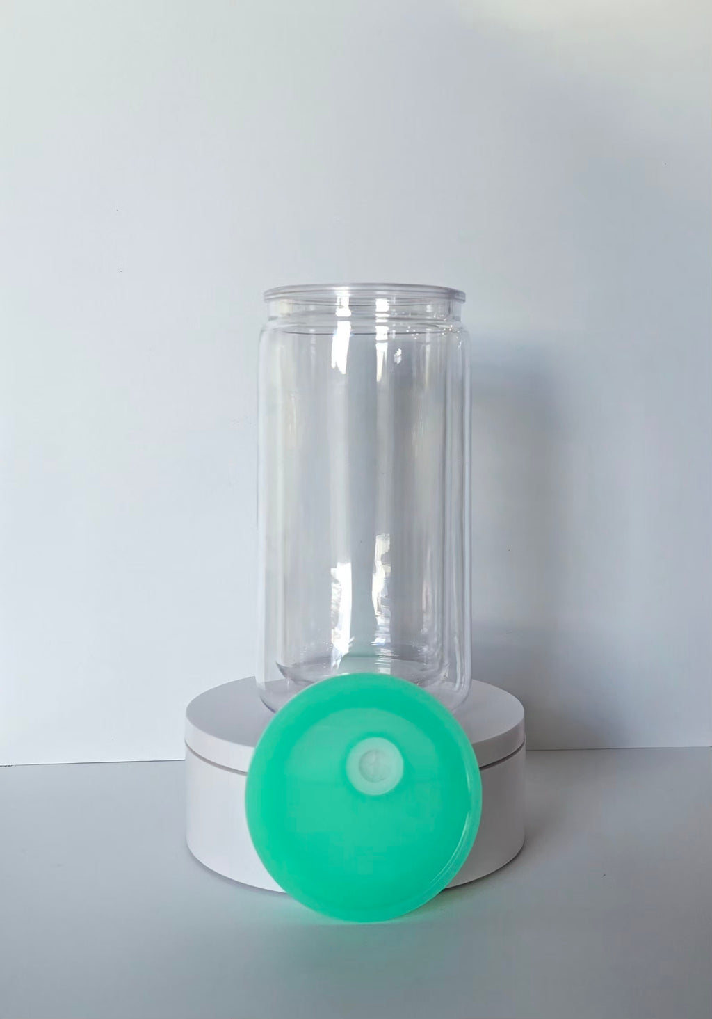 16oz Plastic snowglobe tumbler (Color straw & lid)